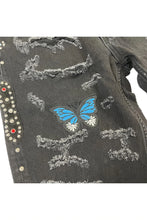 將圖片載入圖庫檢視器 STUGAZI DENIM x CRAWING DEATH BUTTERFLY RHINESTONE DAMAGED DENIM