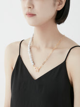 將圖片載入圖庫檢視器 White Turquoise Amor Butterfly