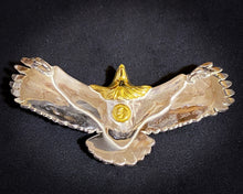 将图片加载到图库查看器,Silver Head 18k Gold Eagel Pendant