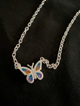 將圖片載入圖庫檢視器 S925 Handmade Butterfly Necklace SpaceColor